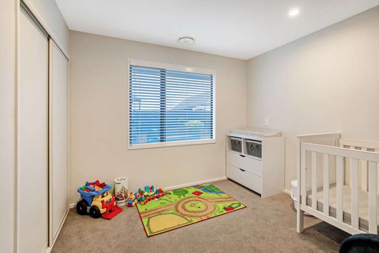 26 Bonecrusher Street Lincoln_19