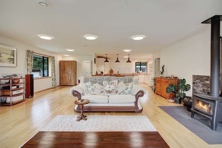 2259 South Eyre Road West Eyreton_5