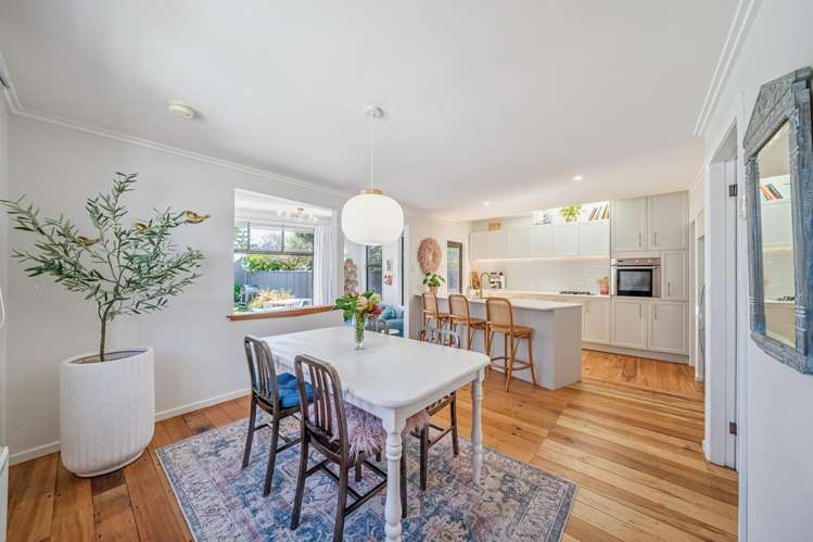 37 Bolton Street Petone_15