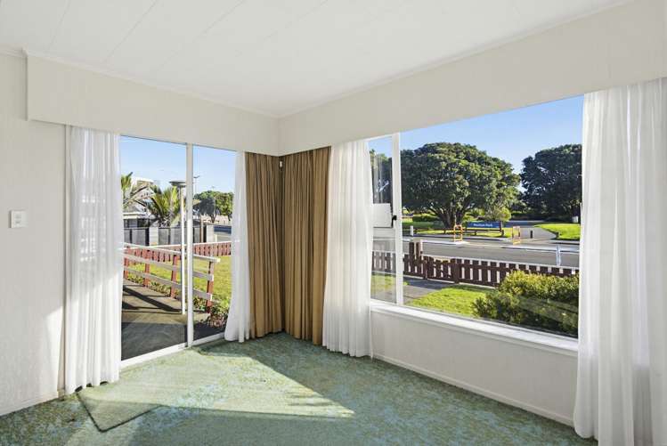 5 Marine Parade Paraparaumu Beach_6