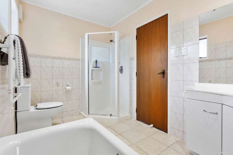 1/6 Matuhi Rise Henderson_12