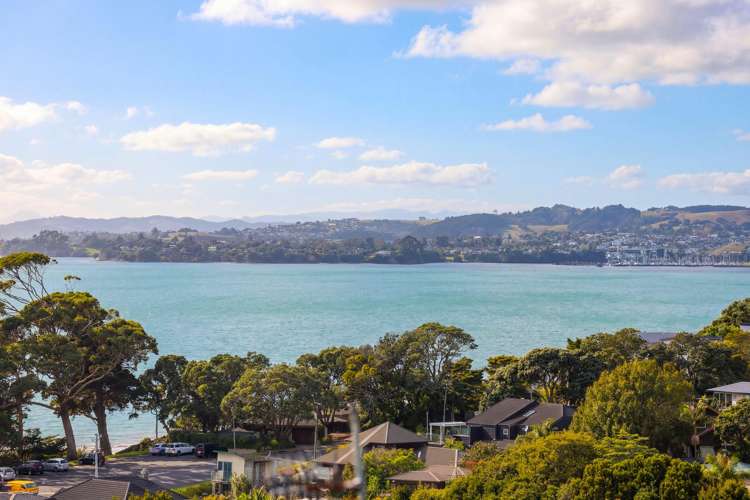 5A Colmar Road Mellons Bay_20