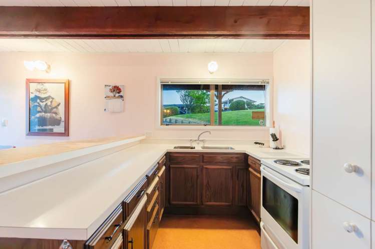 21 Mariners Grove Algies Bay_12