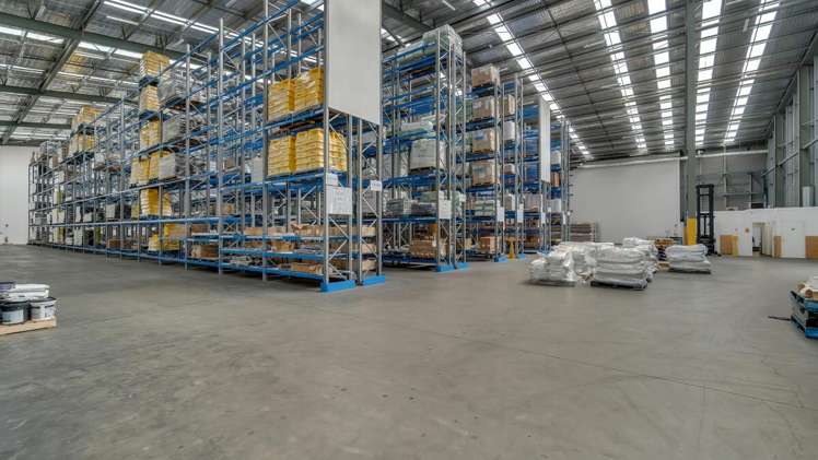 15 Connaught Drive Islington_8