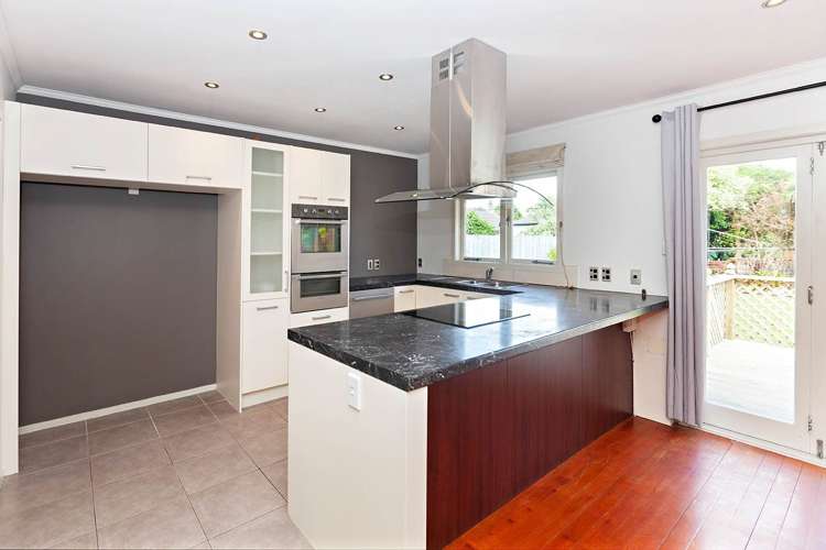 2 Wilsher Crescent Henderson_5