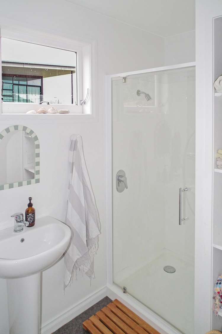 4 Cleddy Street Moeraki_21