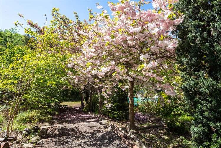 8 Glenbrae Place Loburn_24