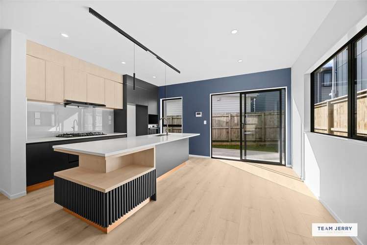 339B Bucklands Beach Road_1