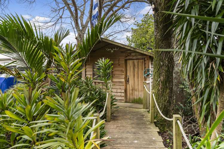 4 Holman Road Te Atatu Peninsula_18