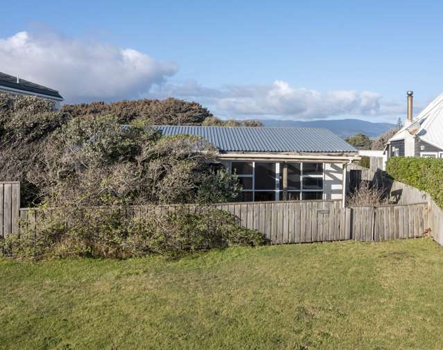 244 Marine Parade Otaki Beach_3