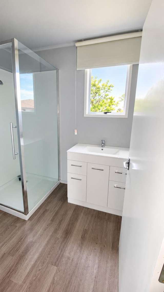B/70 South Street Blenheim Central_4