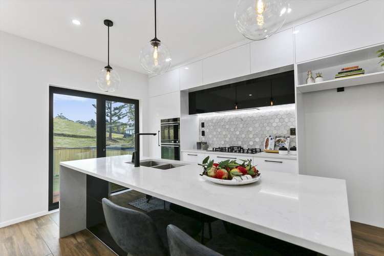 12a Norman Road Titirangi_5