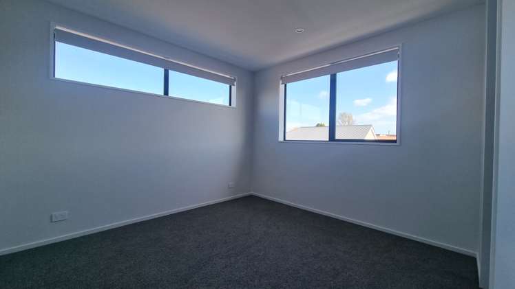 2/11 Halliwell Avenue 1505_5