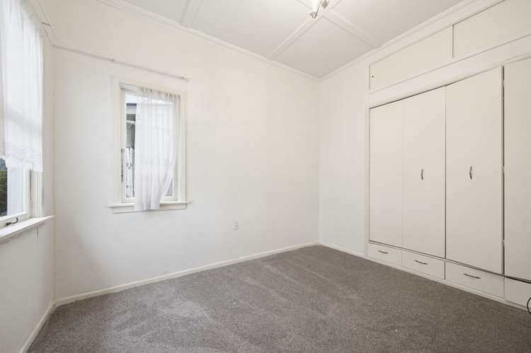 55 Georges Drive Napier South_11