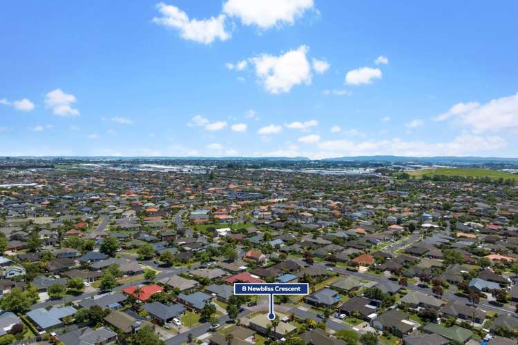 8 Newbliss Crescent East Tamaki Heights_27