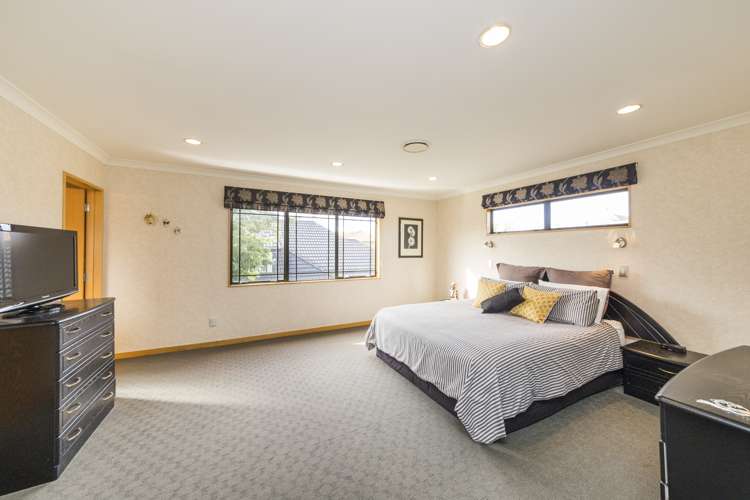 27 Balmoral Drive Terrace End_18