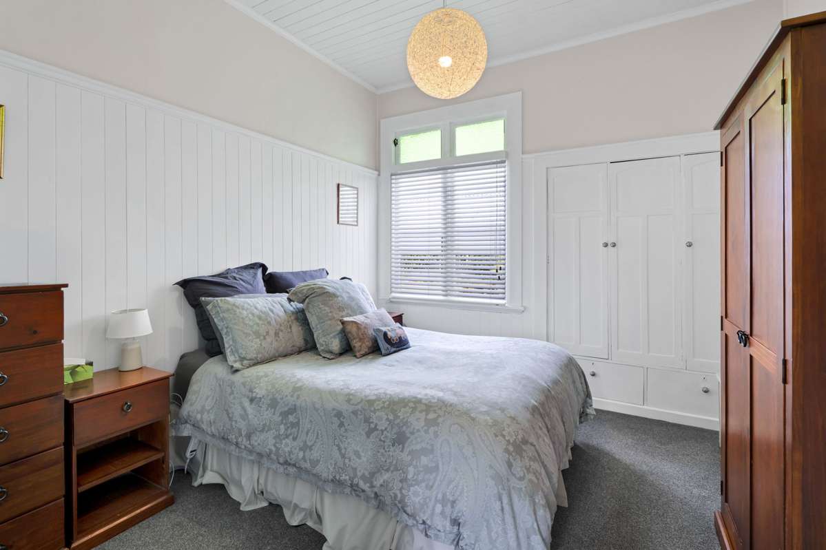 20 Pembroke Road West_5