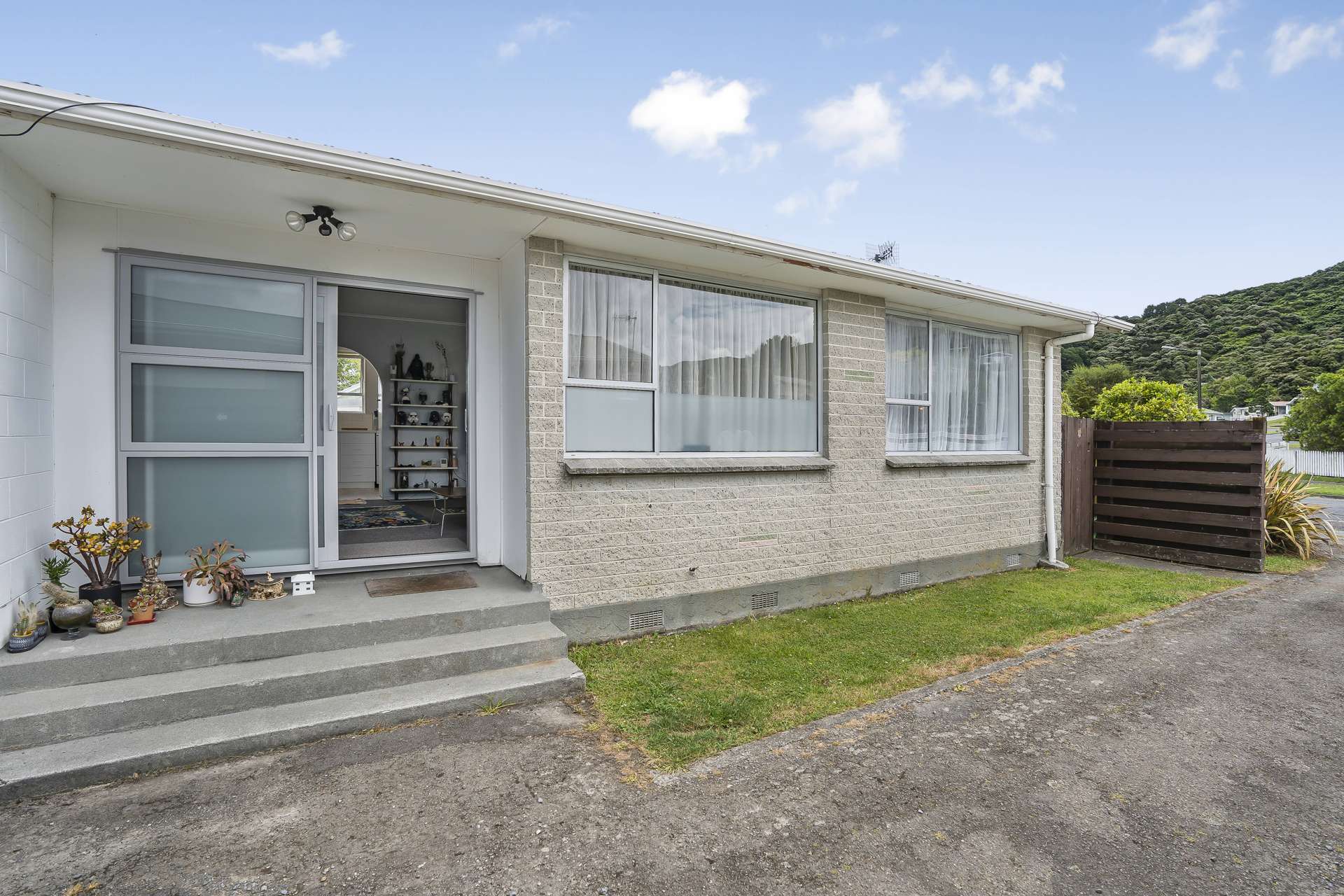 252A Wellington Road Wainuiomata_0