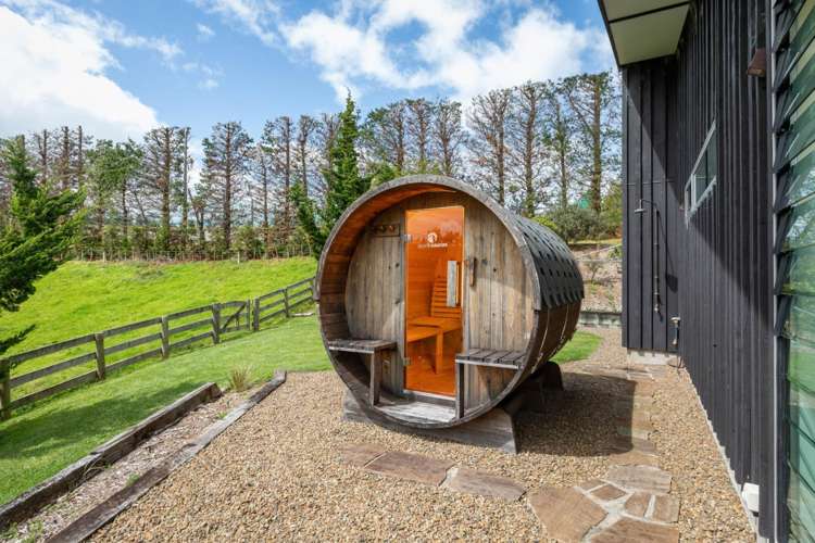 193 Capamagian Drive Athenree_29