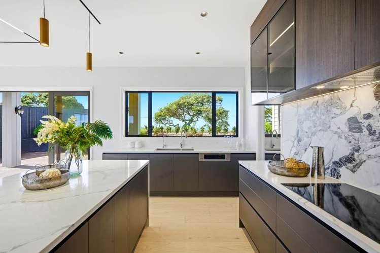 55 Hawaiian Parade Arkles Bay_12