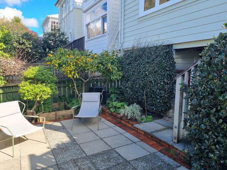 35B Grant Road Thorndon_23