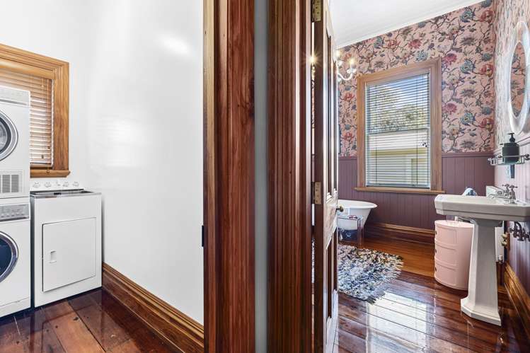 137 Egmont Road Hillsborough_18