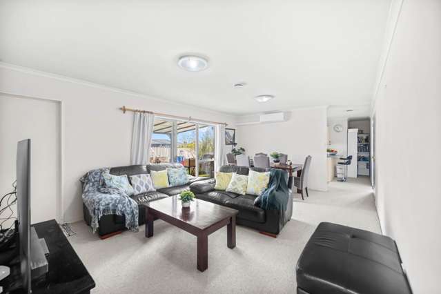 10 Gretton Court Flat Bush_3