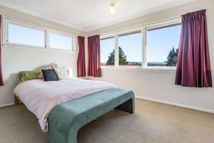 8 The Drive Brookfield_14