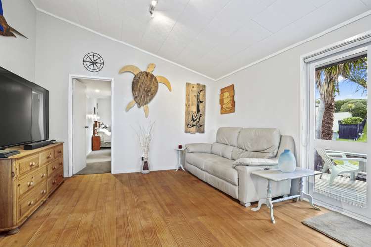 16 Gilshennan Valley Red Beach_14