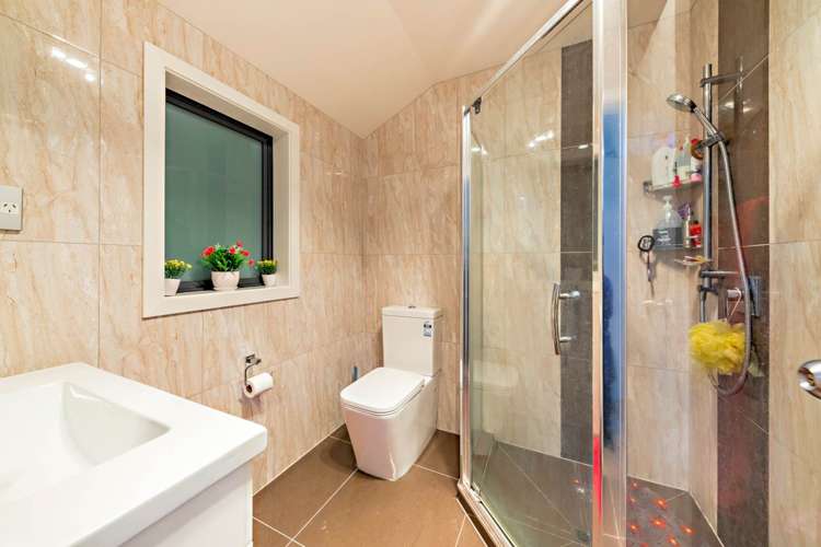 18a Watson Place Papatoetoe_11