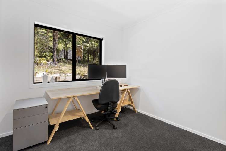 10 Aratika Grove Stokes Valley_12