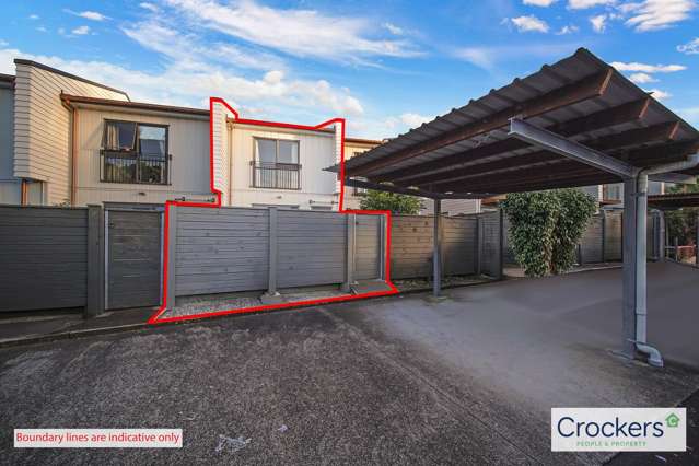 Two large bedroom townhouse style unit comes with two carparks