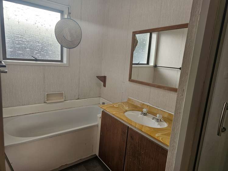 2/21 Booker Place Manurewa_10