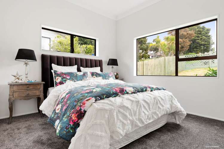 21 The Glade South Pukekohe_11