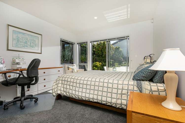 2/30 Bevyn Street Castor Bay_16