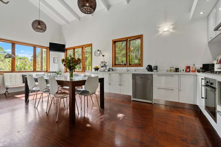 149h Glengarry Road Glen Eden_7