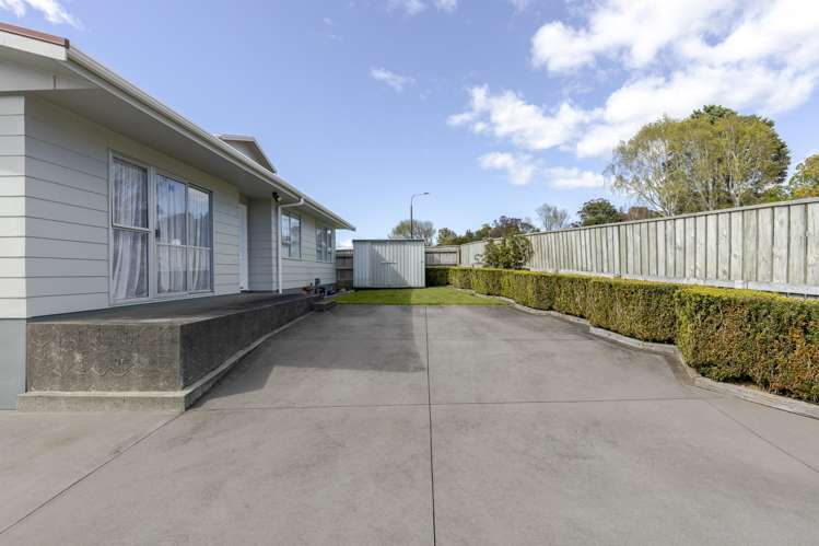100 Riversdale Drive_5