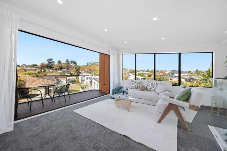 16 Maugham Drive Bucklands Beach_20