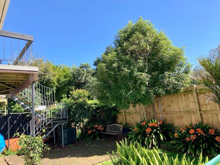 2/37A Mariri Road Onehunga_1