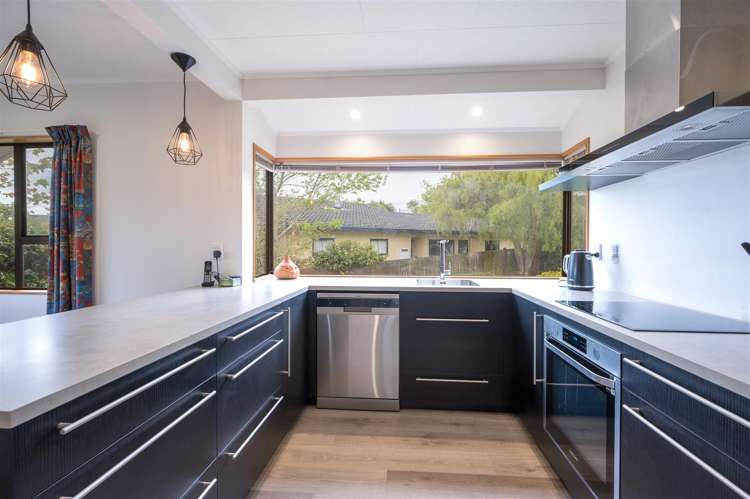 7 Rochfort Drive Richmond_5