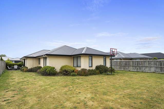 77 Sutherland Drive Kaiapoi_1