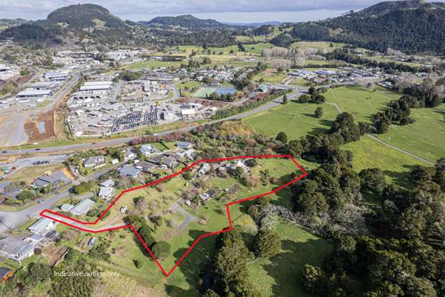 Lifestyle Opportunity in the Suburbs