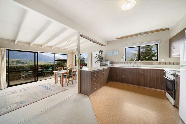 79 Hensman Road Queenstown_5