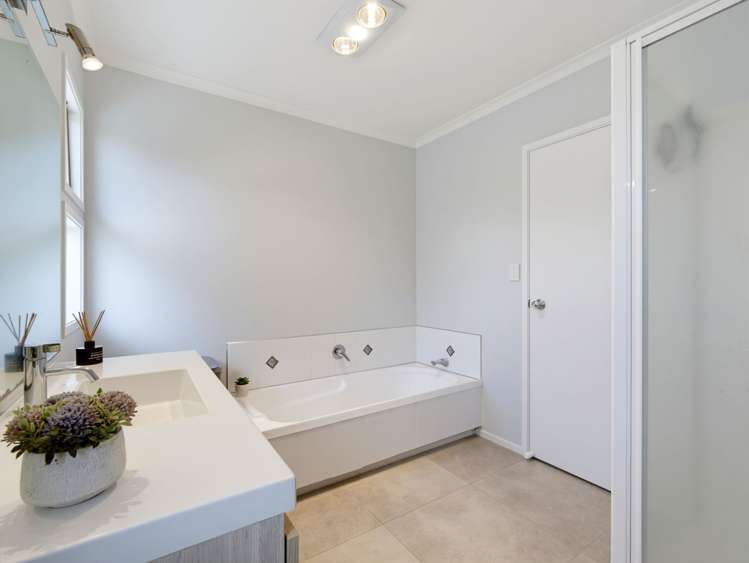 4 Pukeko Lane Onepu_18
