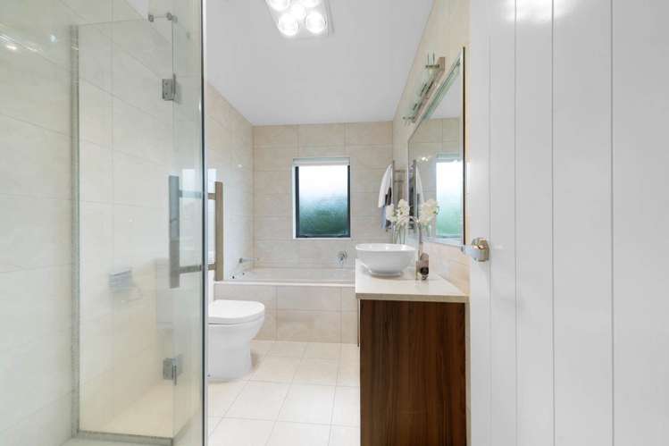 129 Flat Bush School Road Flat Bush_17