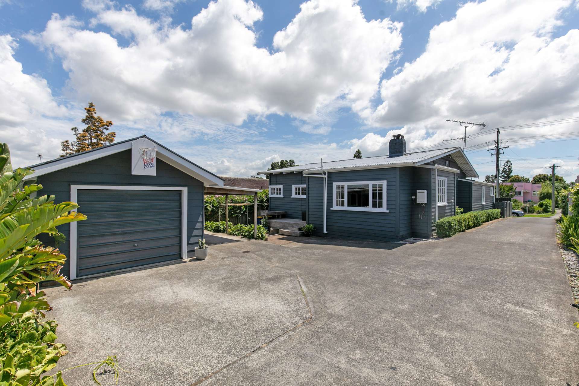 23 Gardner Avenue New Lynn_0