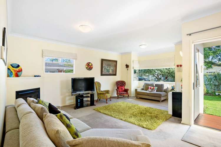 47 Amaru Road One Tree Hill_17