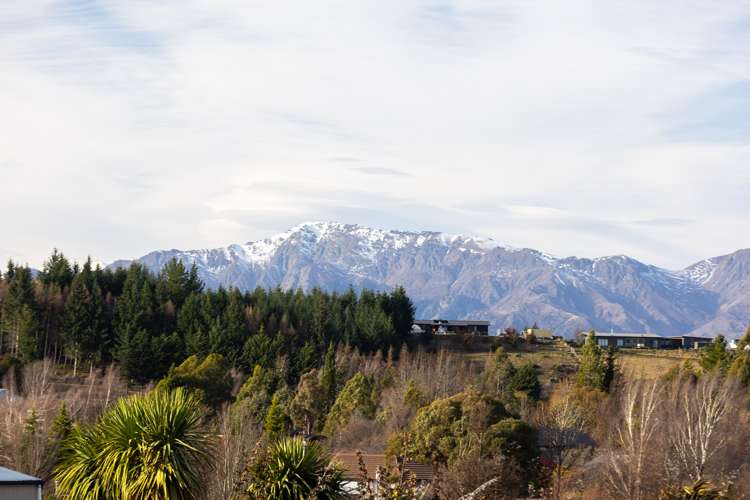 9 Aurora Lane Wanaka_11