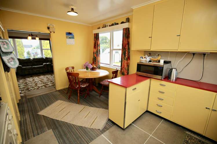 157 Russell Road Huntly_5