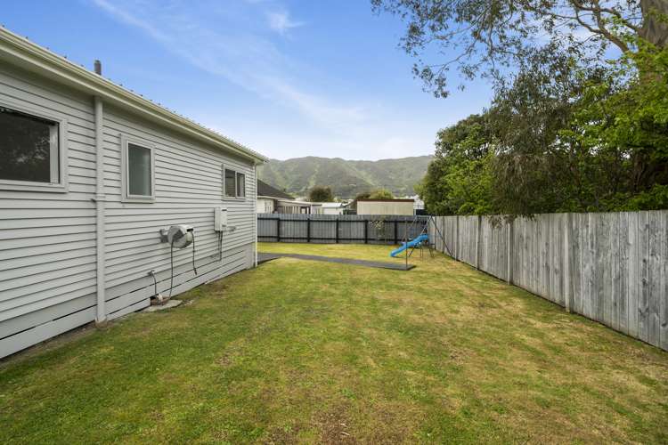 4 Kent Street Wainuiomata_15